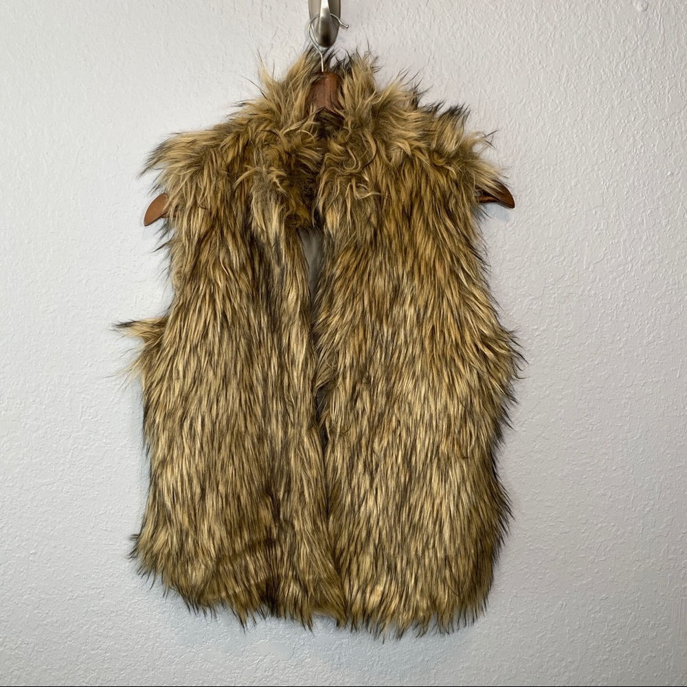 Ci Sono Faux Fur Vest in Brown and Black
